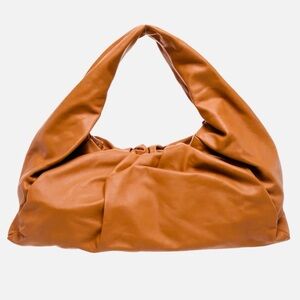 BOTTEGA VENETA Calfskin Terracotta Smooth  Shoulder Pouch. LARGE. NEW. RT $ 4200